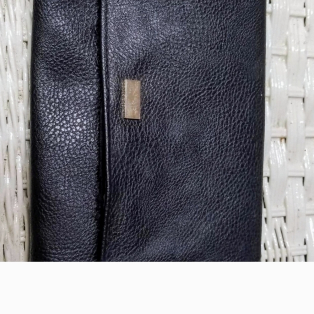Black Wallet with Pebbled Leather and Metallic Clasp